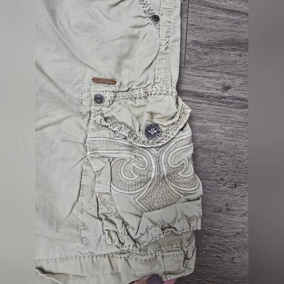 Affliction Y2K Cargo Coatal Detailed Mens Shorts Size 33 Cream Baggy Streetwear - Picture 2 of 14